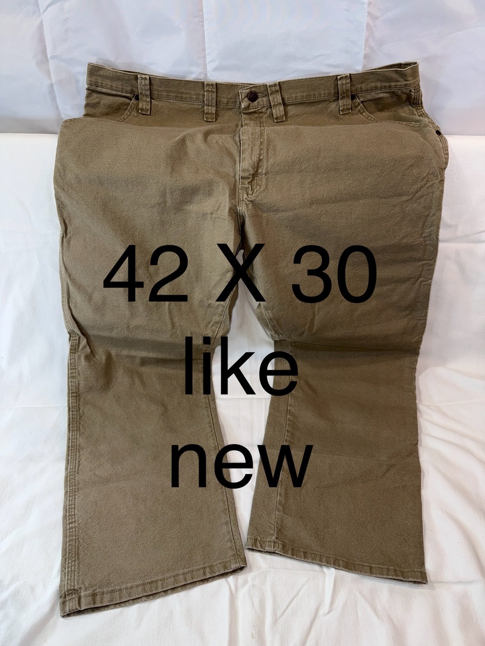 Wrangler Cargo Pants in Khaki Brown